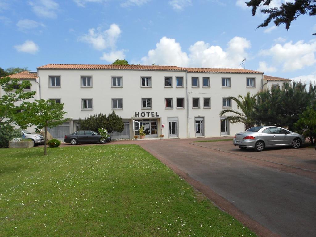 Hotel L'Echappee D'Oleron Saint-Georges-d'Oleron Bagian luar foto